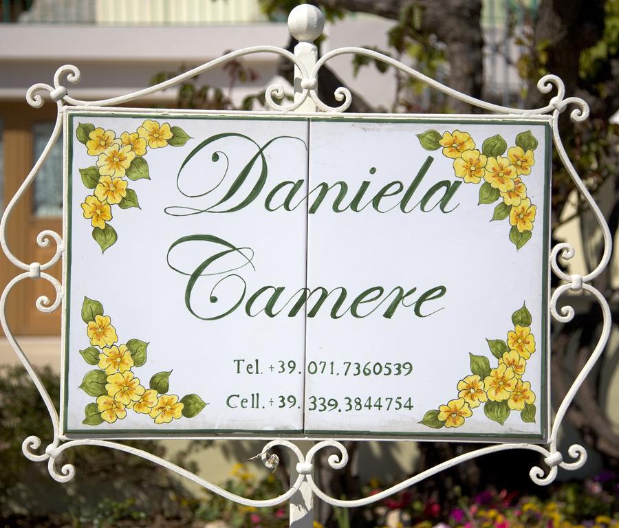 Daniela Camere Sirolo Luaran gambar